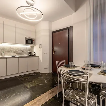Unione Cozy Apartment *
